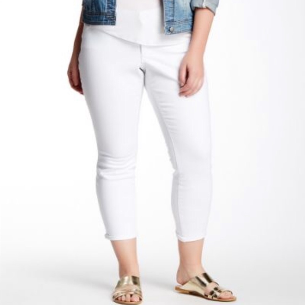 Forever Rolled Ankle Jean
